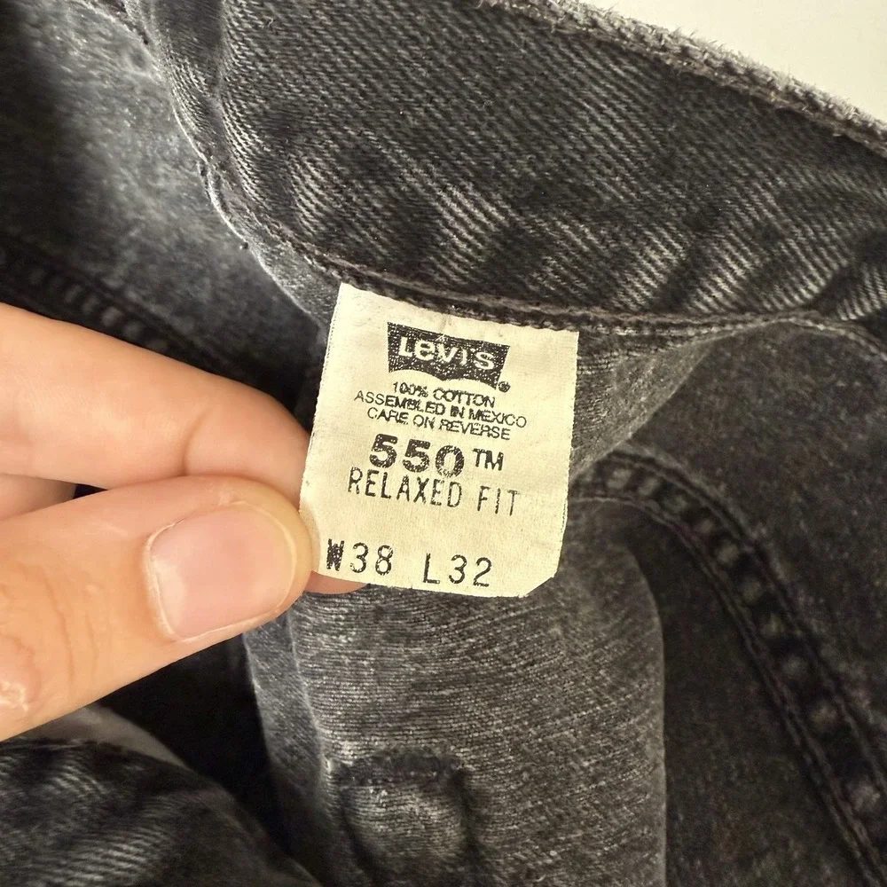 Vintage 2000 Levi 550 Relax Fit‎ Black Denim Jeans size 38x30